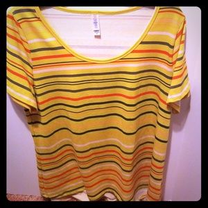 LULAROE Classic T